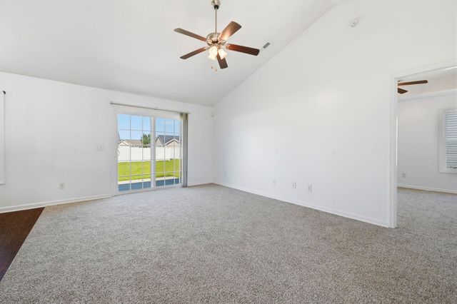 142 Corbin Tanner Dr., Conway, SC 29527