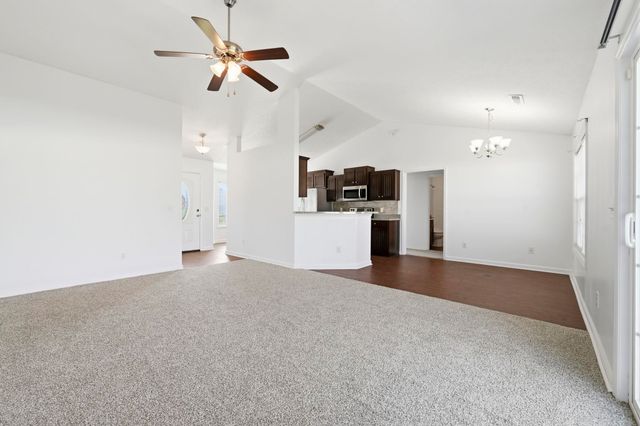 142 Corbin Tanner Dr., Conway, SC 29527
