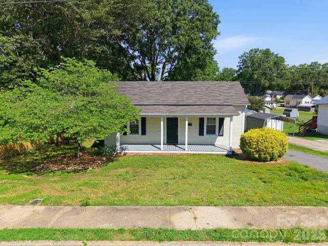 306 York Avenue, Kannapolis, NC 28083