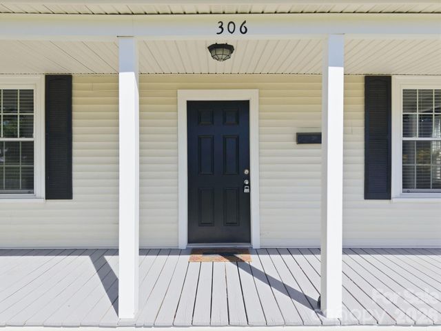 306 York Avenue, Kannapolis, NC 28083