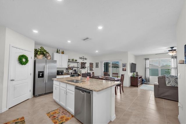 2826 VAN AMBER COURT, Lakeland, FL 33811