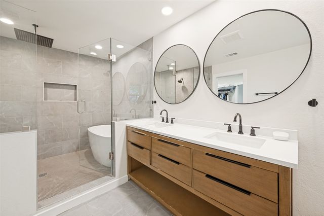10349 Carry Back Circle, Dallas, TX 75229