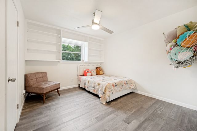 10349 Carry Back Circle, Dallas, TX 75229