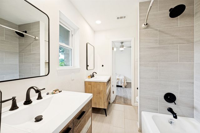 10349 Carry Back Circle, Dallas, TX 75229