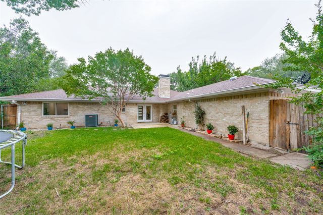 10349 Carry Back Circle, Dallas, TX 75229