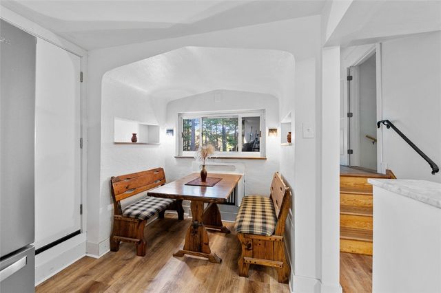 1812 Ridge Rd, Jeannette, PA 15644