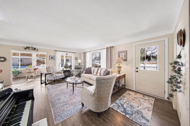 2175 Pioneer Drive, Jackson, MI 49201