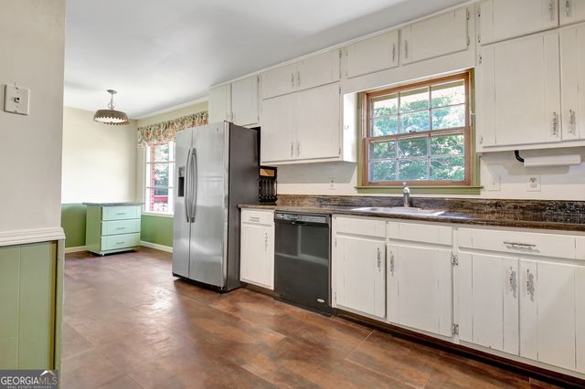 217 Ginger Cake Road, Fayetteville, GA 30214