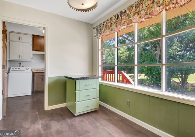 217 Ginger Cake Road, Fayetteville, GA 30214
