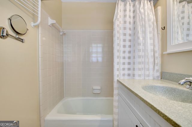 217 Ginger Cake Road, Fayetteville, GA 30214