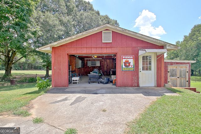 217 Ginger Cake Road, Fayetteville, GA 30214