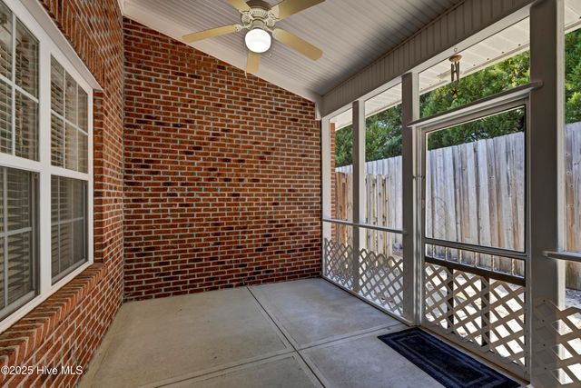 6034 Banded Tulip Drive, Wilmington, NC 28412