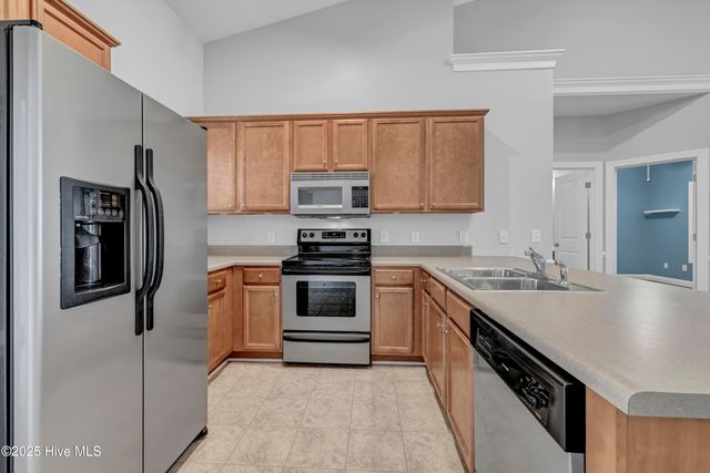 6034 Banded Tulip Drive, Wilmington, NC 28412