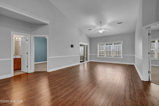 6034 Banded Tulip Drive, Wilmington, NC 28412