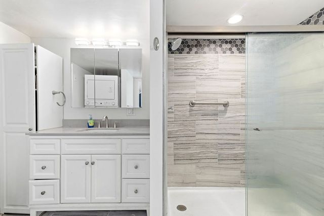 11 Duncan Dr, Norwell, MA 02061