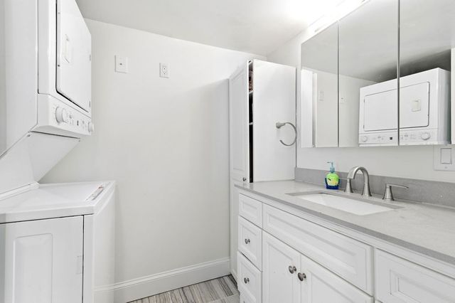 11 Duncan Dr, Norwell, MA 02061