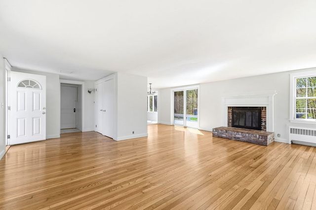 11 Duncan Dr, Norwell, MA 02061