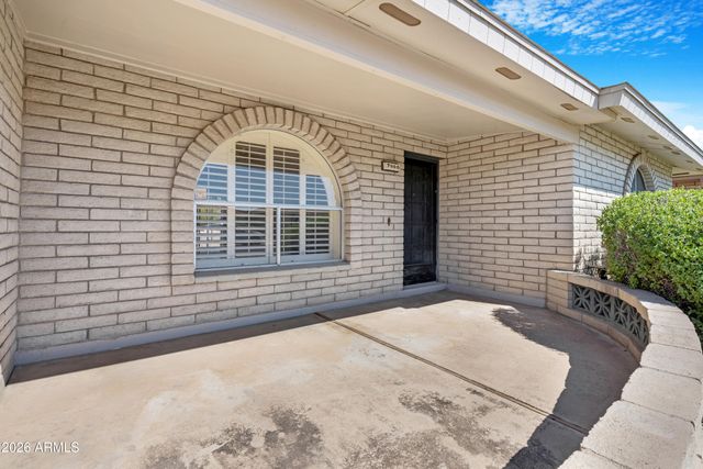 7906 E KIOWA Avenue, Mesa, AZ 85209
