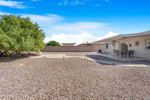 7906 E KIOWA Avenue, Mesa, AZ 85209