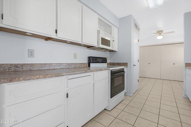 7906 E KIOWA Avenue, Mesa, AZ 85209