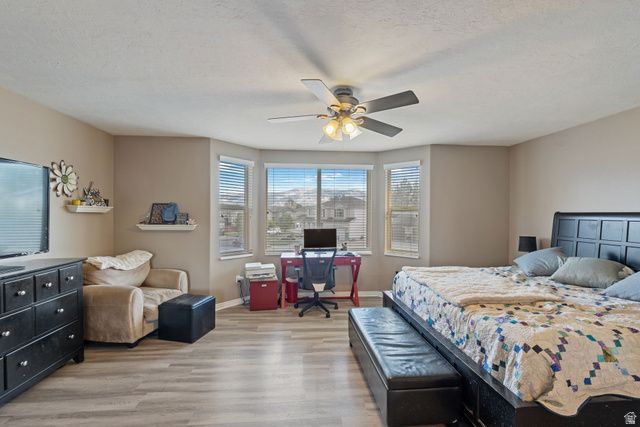 595 N BANBURY CIR, North Salt Lake, UT 84054