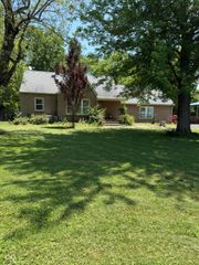 9168 S State Road 9, Flat Rock, IN 47234