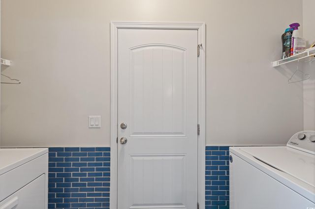 131 Crabapple Dr., Longs, SC 29568