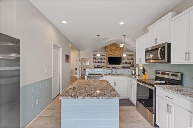 131 Crabapple Dr., Longs, SC 29568