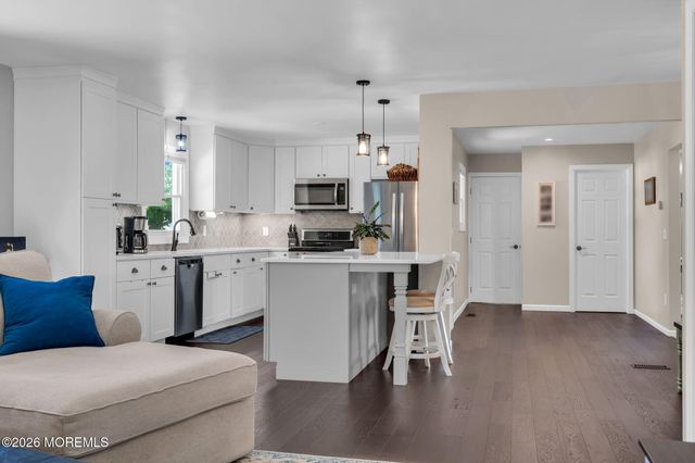 1126 Overlook Drive, Toms River, NJ 08753