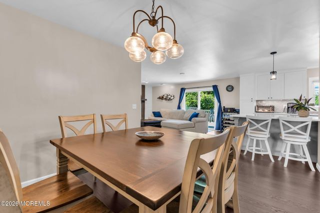 1126 Overlook Drive, Toms River, NJ 08753