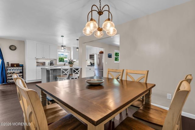 1126 Overlook Drive, Toms River, NJ 08753