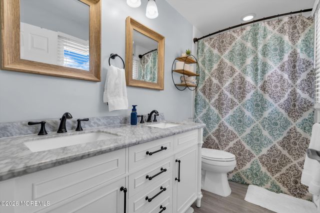 1126 Overlook Drive, Toms River, NJ 08753
