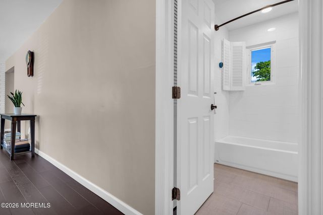 1126 Overlook Drive, Toms River, NJ 08753