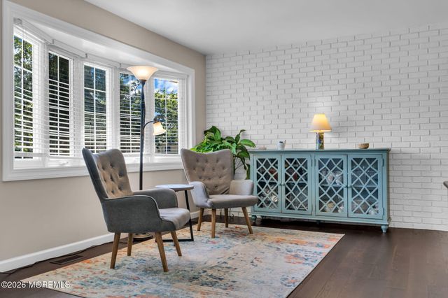 1126 Overlook Drive, Toms River, NJ 08753