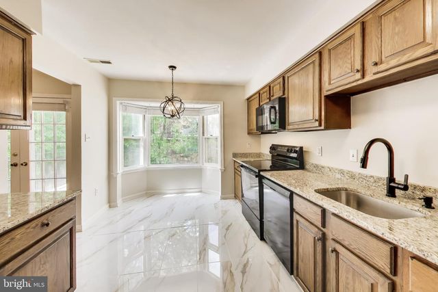 7709 HEATHERTON LN, Potomac, MD 20854