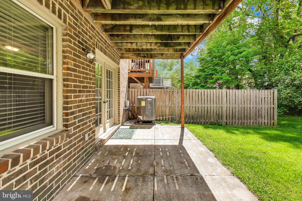 Image 35 of property listing at 7709 HEATHERTON LN, Potomac, MD 20854