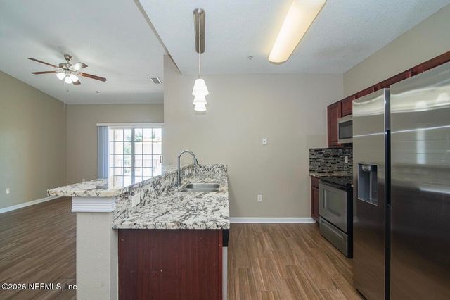 8235 LOBSTER BAY Court 305, Jacksonville, FL 32256