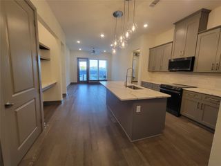 2700 Old Denton Road 1017, Carrollton, TX 75007