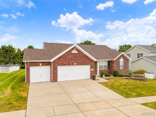 279 Sonnet Circle, Wentzville, MO 63385