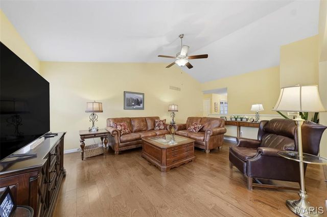 279 Sonnet Circle, Wentzville, MO 63385