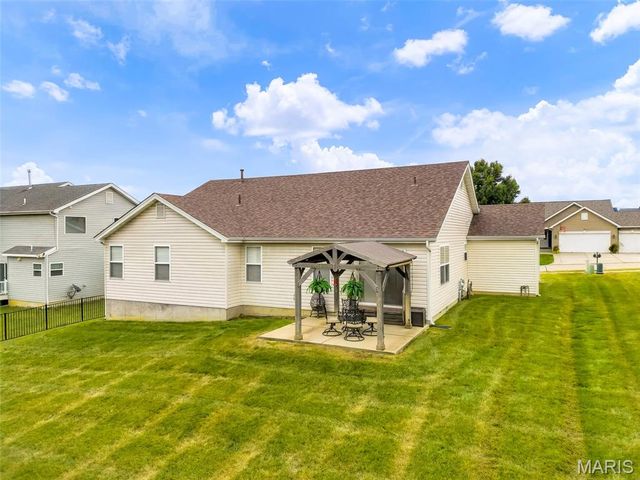 279 Sonnet Circle, Wentzville, MO 63385