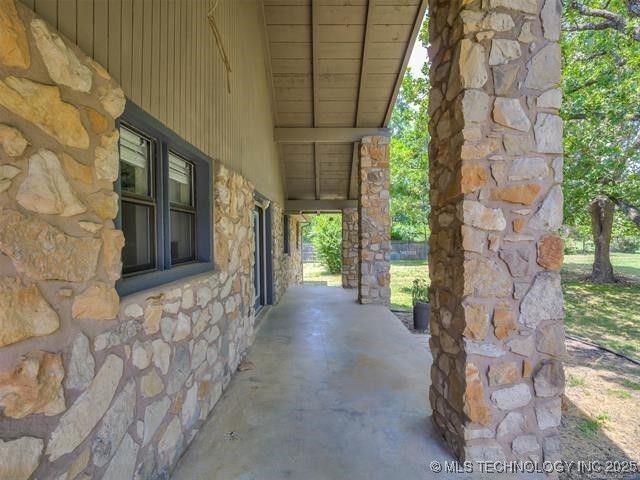 19805 S Lake Drive, Claremore, OK 74017