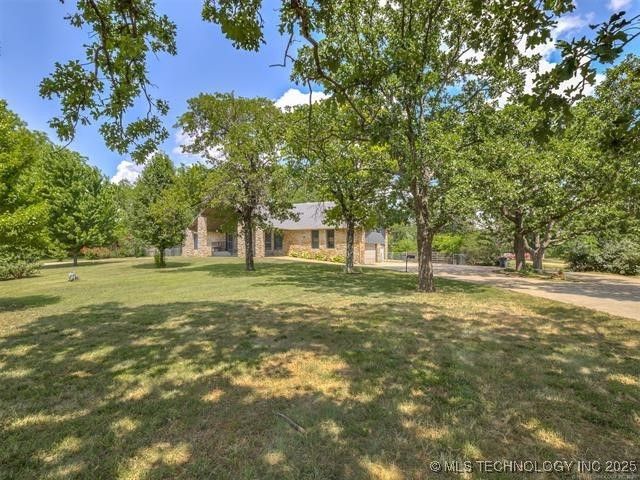 19805 S Lake Drive, Claremore, OK 74017