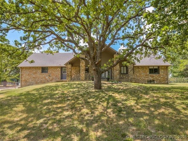 19805 S Lake Drive, Claremore, OK 74017