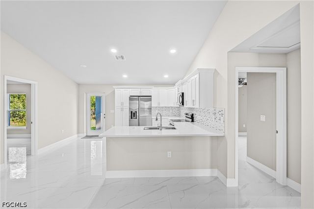1011 Kent ST E, Lehigh Acres, FL 33974