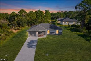 1011 Kent ST E, Lehigh Acres, FL 33974
