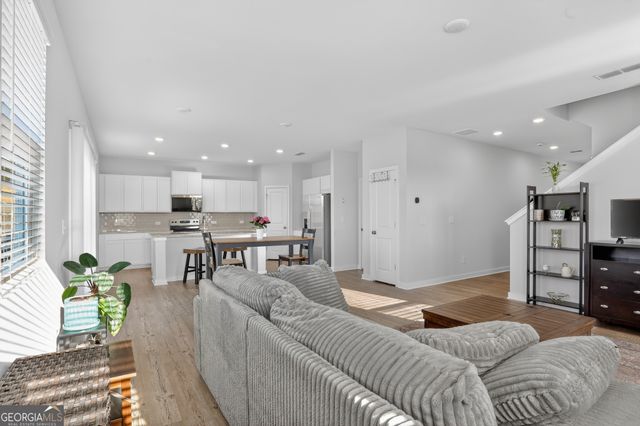 4191 Viola Place, Atlanta, GA 30349