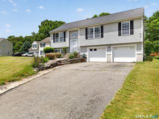 69 Alice St Extension, Norwich, CT 06360