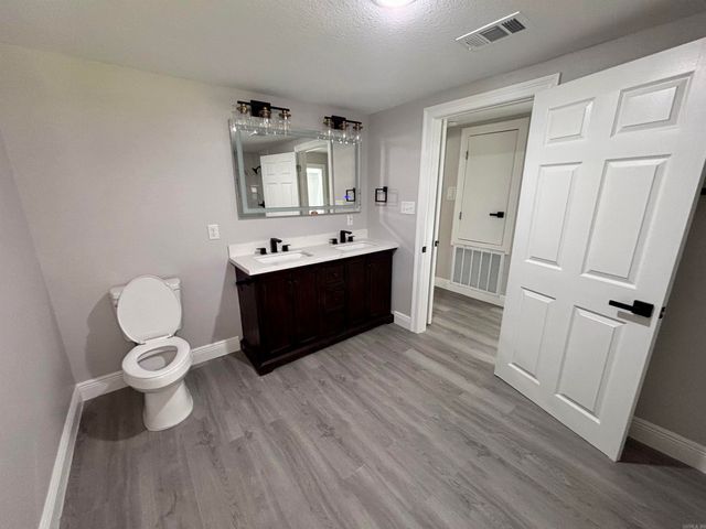 225 S Seminary Street, Lamar, AR 72846