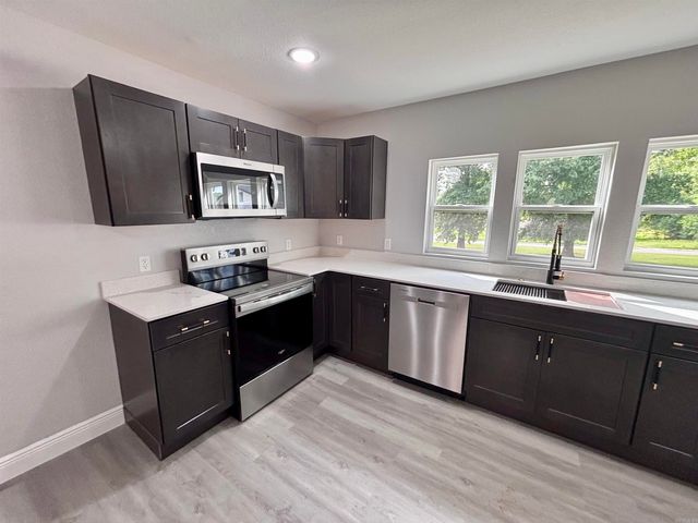 225 S Seminary Street, Lamar, AR 72846